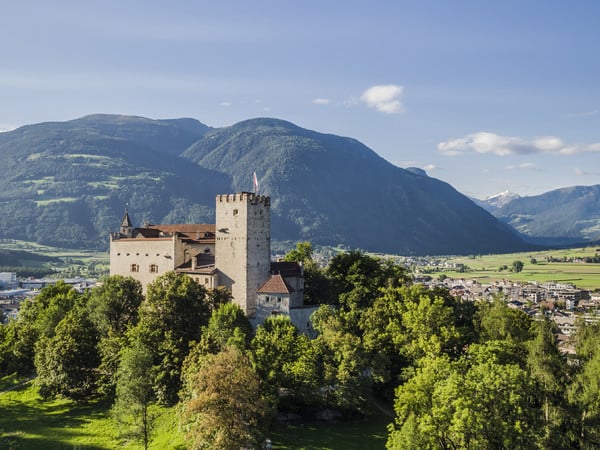 Shopping in Bruneck – Brunico