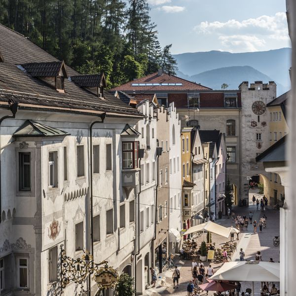 Shopping in Bruneck – Brunico